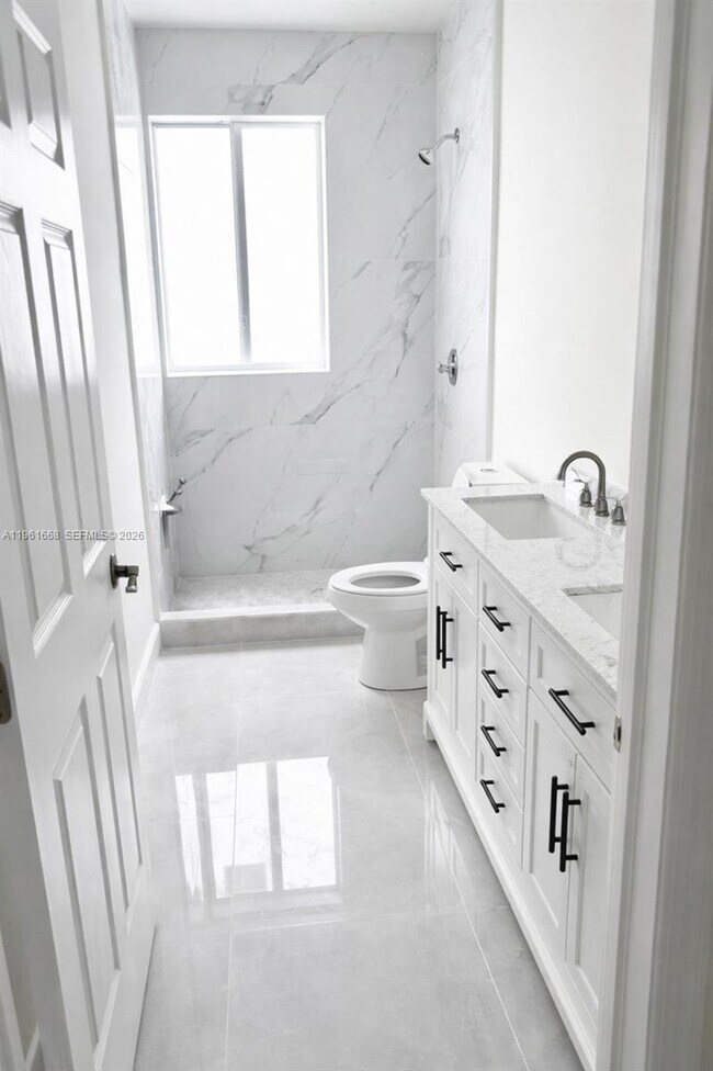 Photo - 3079 NW Flagler Terrace