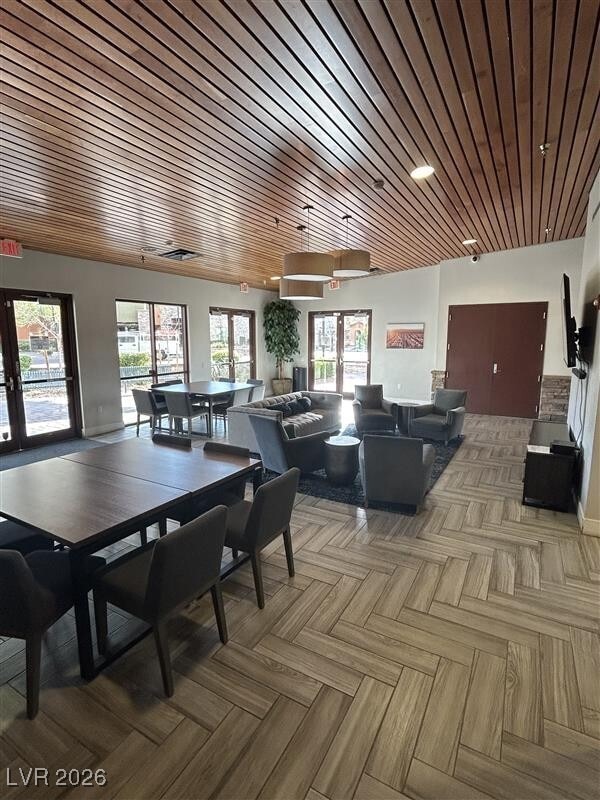 Building Photo - 3723 Trancoso Ave