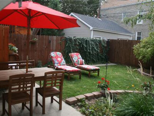 Photo - 3238 N Hoyne Ave Unidad 1