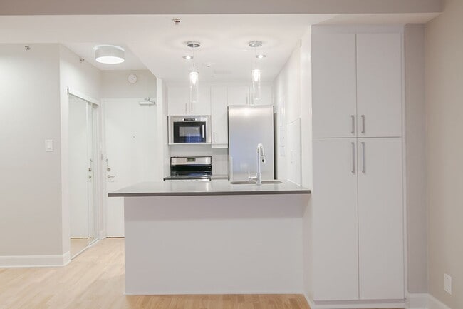 Photo - 3455 Rue Aylmer Unité 602