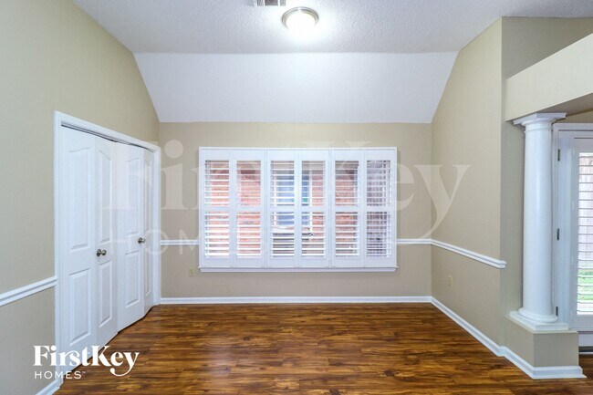 Photo - 1529 Appling Wood Cove S