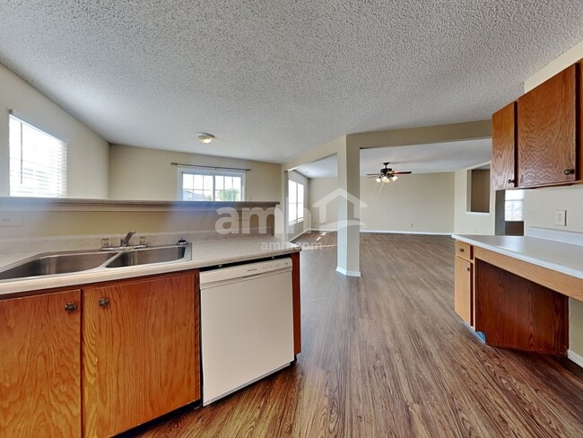 3110 Brandenburg Dr