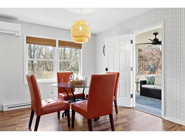 Photo - 25455 Nelsine Dr