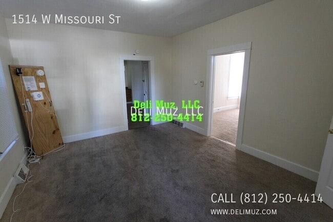 Photo - 1514 W Missouri St