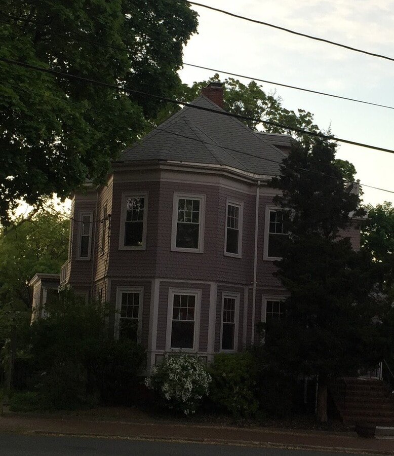 Photo - 89 Upland Road