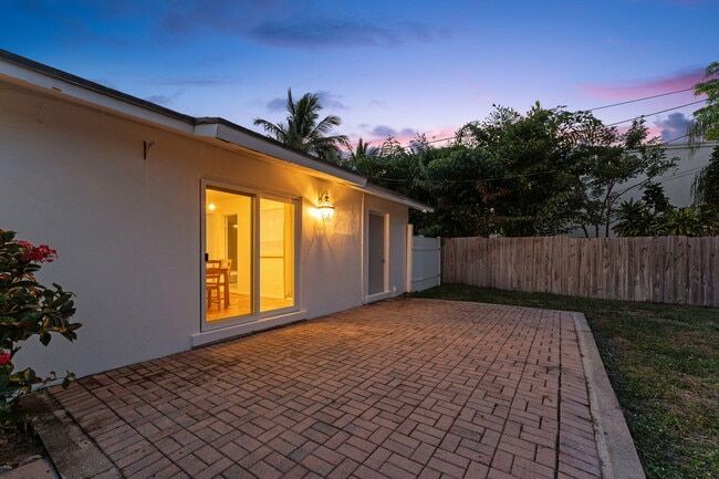 Photo - 239 SE 34th Ave