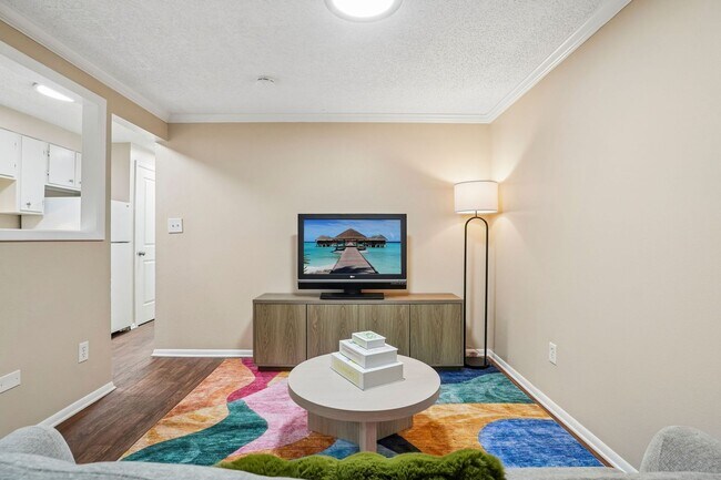 Photo - Lorinda Apartments