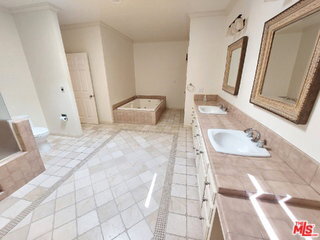 Photo - 1808 Franklin Canyon Dr