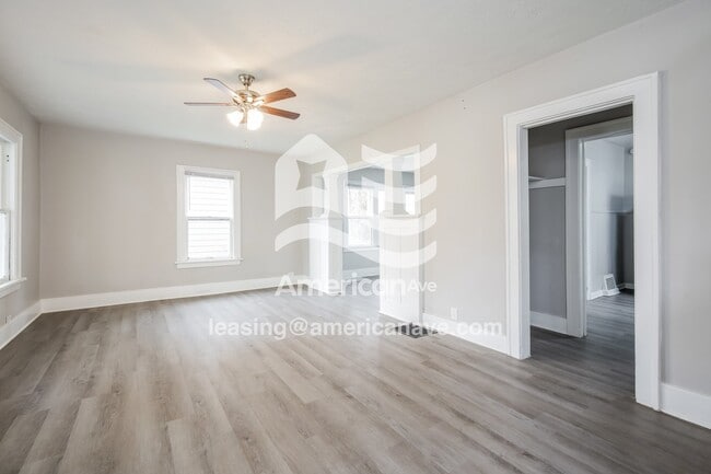 Photo - 228 E Victoria St