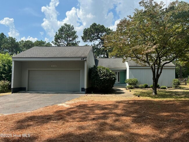 Building Photo - 440 Central Dr Rental