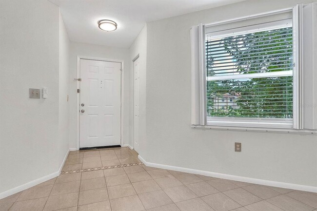 Photo - 3032 Parkway Blvd Unit 201