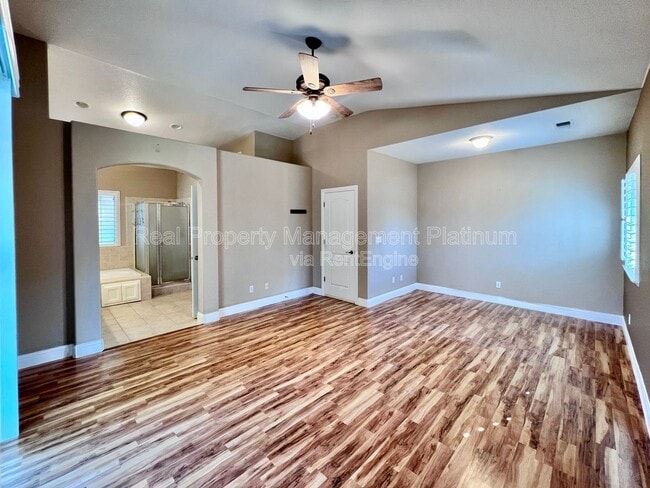 Photo - 5705 E Erin Ave