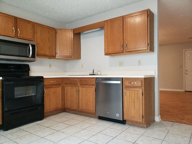 Building Photo - Garden Villa Estates Rental