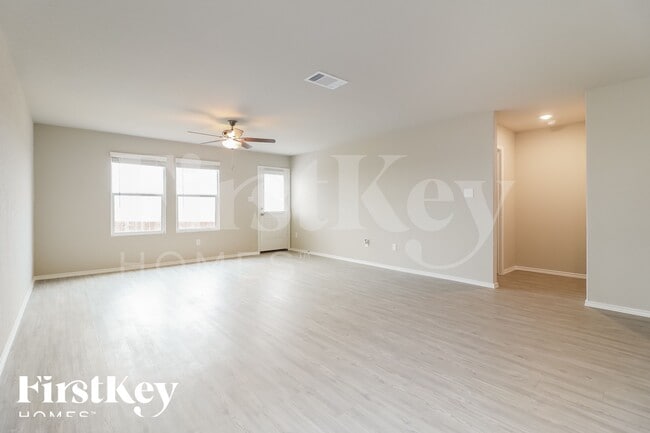 Photo - 13124 Thyme Wy