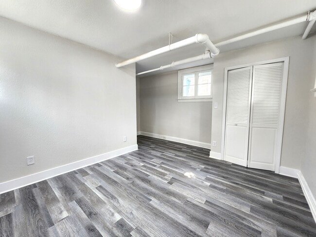 Photo - 704 N Grant St