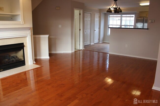 Photo - 53 Giera Ct
