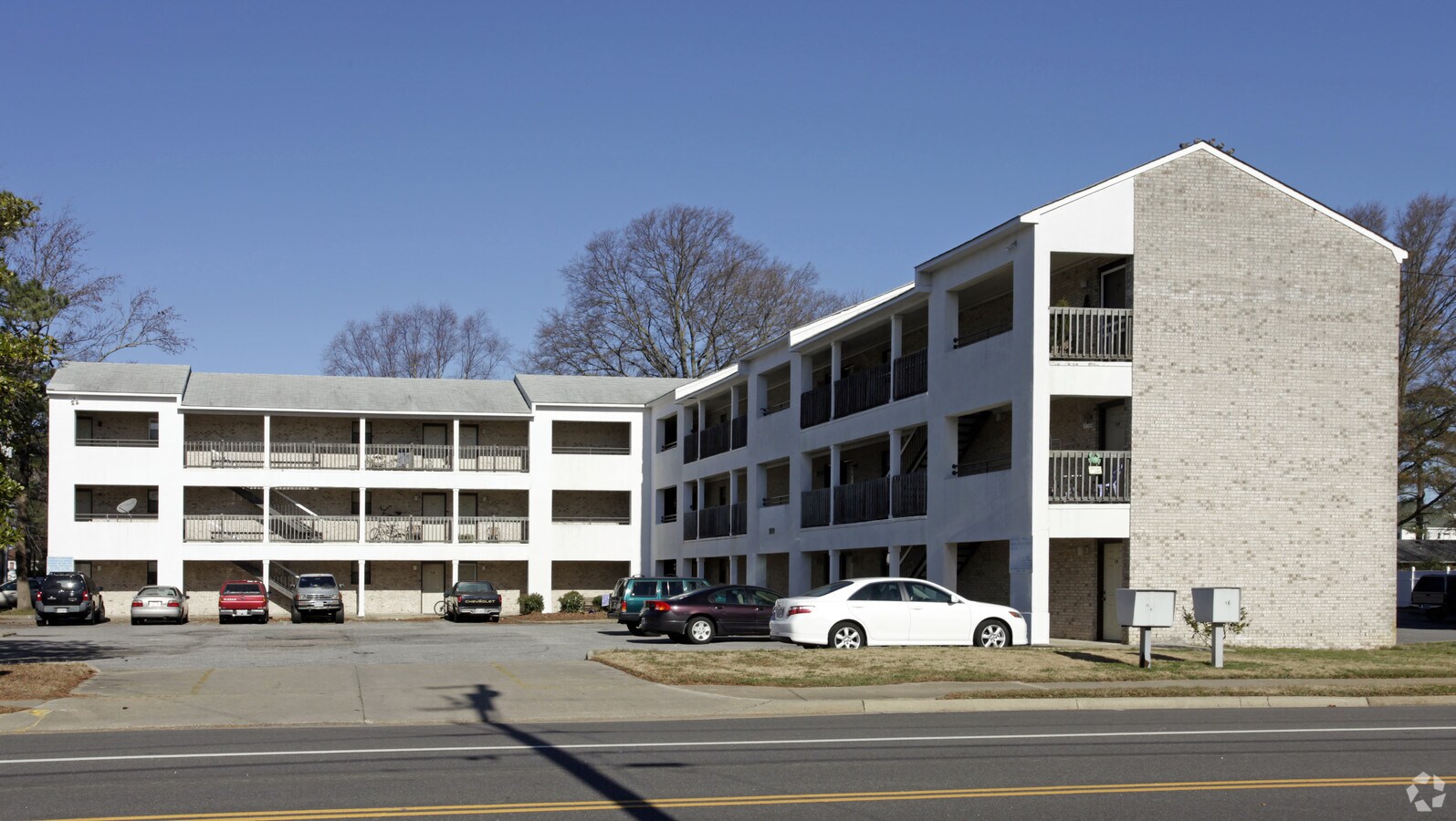 Shadowlawn Villas Apartments - Shadowlawn Villas Apartments