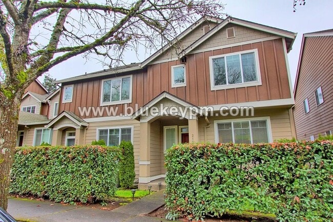 Building Photo - 3 Bed, 2.5 Bath Home Near Alki Road Park off NE Hazel Dell Avenue