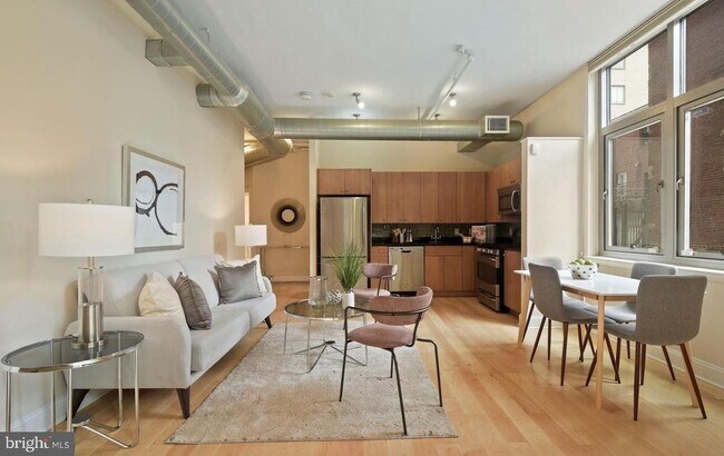 Building Photo - 811 4th St NW Unit 105