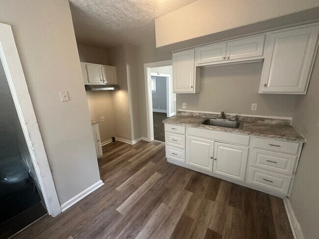 Photo - 13512 Edgewood Ave