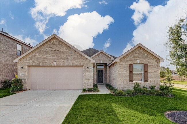 Building Photo - 7706 Coral Ky Dr