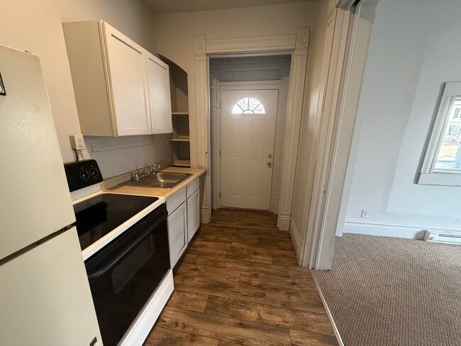 Photo - 1137-1 Walnut-