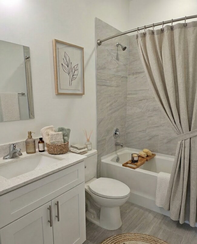 Photo - 2903 59th St W