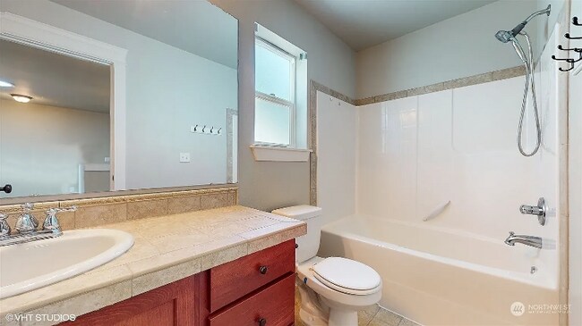 Photo - 18204 123rd St E