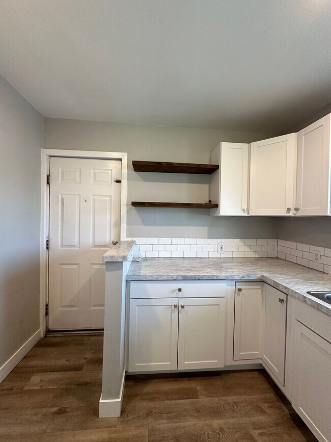 Photo - 2909 W Hood Ave Unidad 536 Fisher