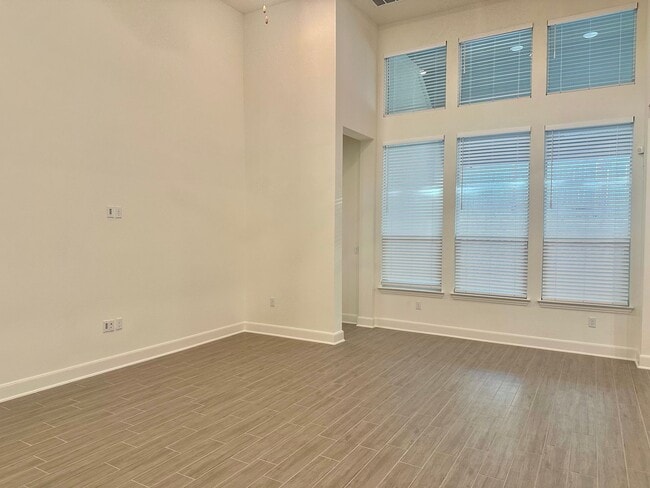 Photo - 4 Bed 3 Bath Austin Tx!!!! NEW MANAGEMENT