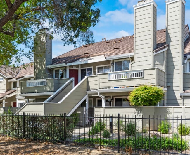 Photo - 74 Cherry Ridge Ln Unidad 74