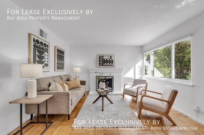Photo - 1210 Sleepy Hollow Ln