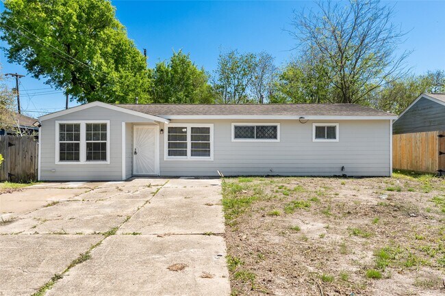 Photo - 7725 St Lo Rd