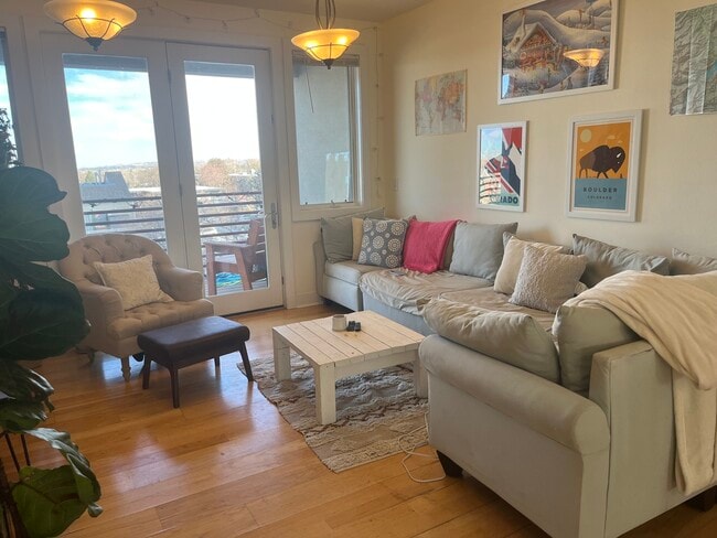 Photo - 2800 Aurora Ave Unit 307