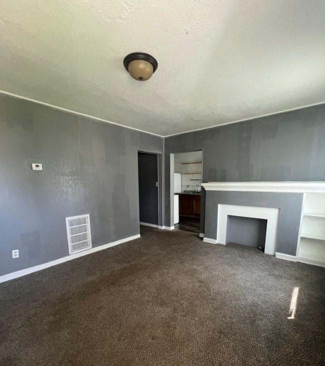Photo - Charming 1 Bedroom 1 Bath Duplex for Rent Northeast Wichita, Near WSU - Prelease Today.