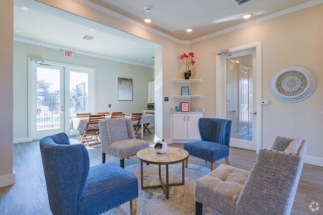 Leasing Office