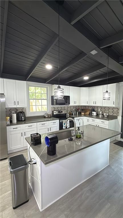 Photo - 980 Hilltop Ct