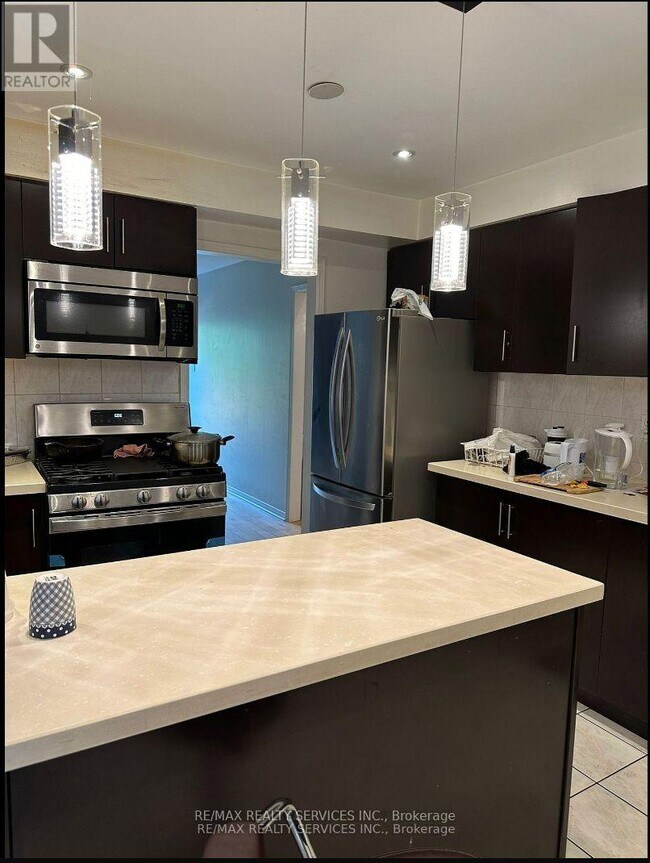 Photo - 132 Cherrytree Dr