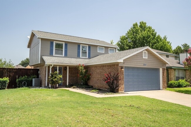 Photo - 1524 Briarcrest Dr