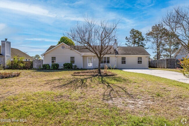 Building Photo - 112 Dayrell Dr Rental