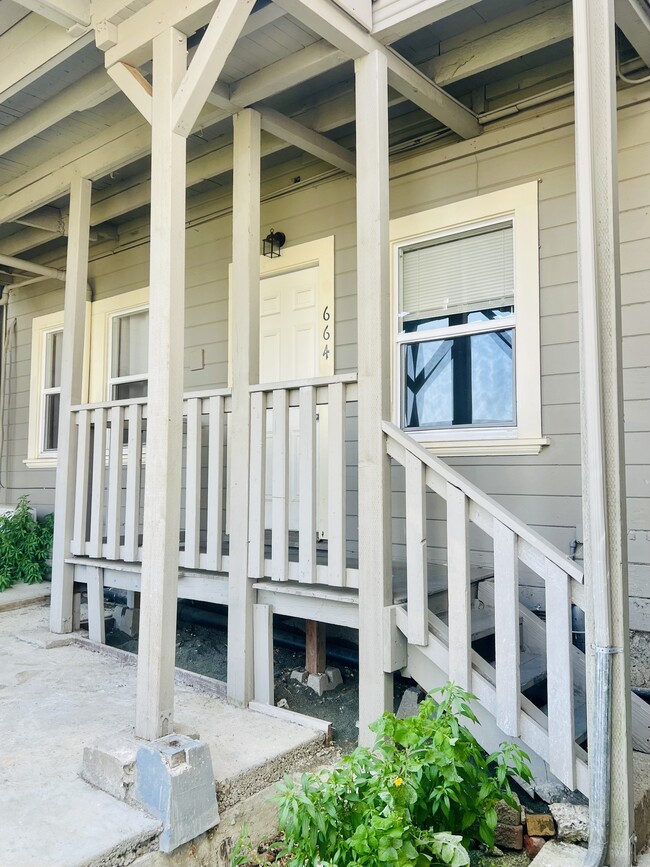 Photo - 662 Alhambra St Apartments Unit 664