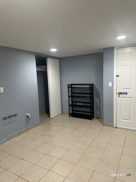 Photo - 2136 Barnum Ave