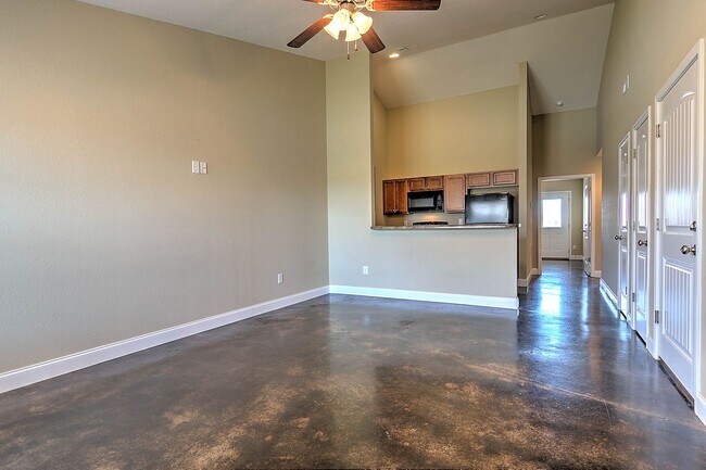 Photo - 16 Sutter Pl