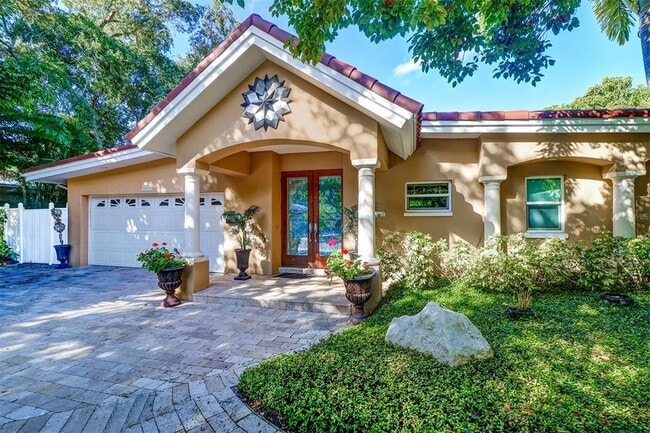 Photo - 8286 30th Ave N