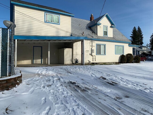 Photo - 4103 N Adams St Unidad A