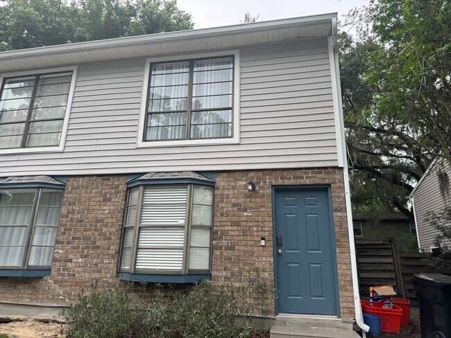 Photo - 4642 SW 45th Ln Townhome