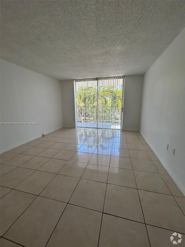 Building Photo - 496 NW 165th St Unit D-310 Rental