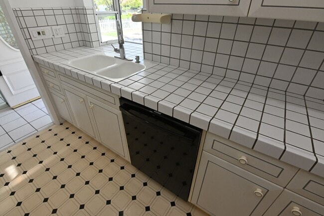 Photo - West SJ Beauty, Pool & Spa, 2 bed, 2 bath, 2 car garage single family home available soon!