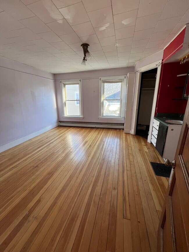 68 Birch St Apartments Biddeford, ME