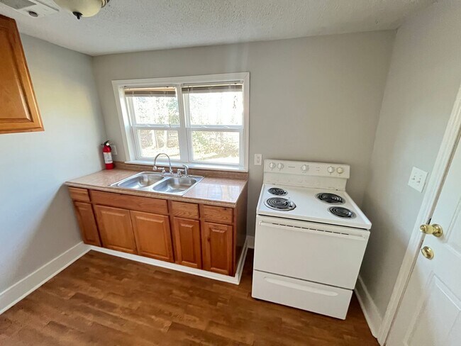 Photo - Charming Huntsville Living Awaits!